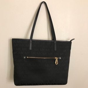 MICHAEL KORS TOTE BAG.